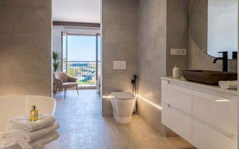 BAÑO VA